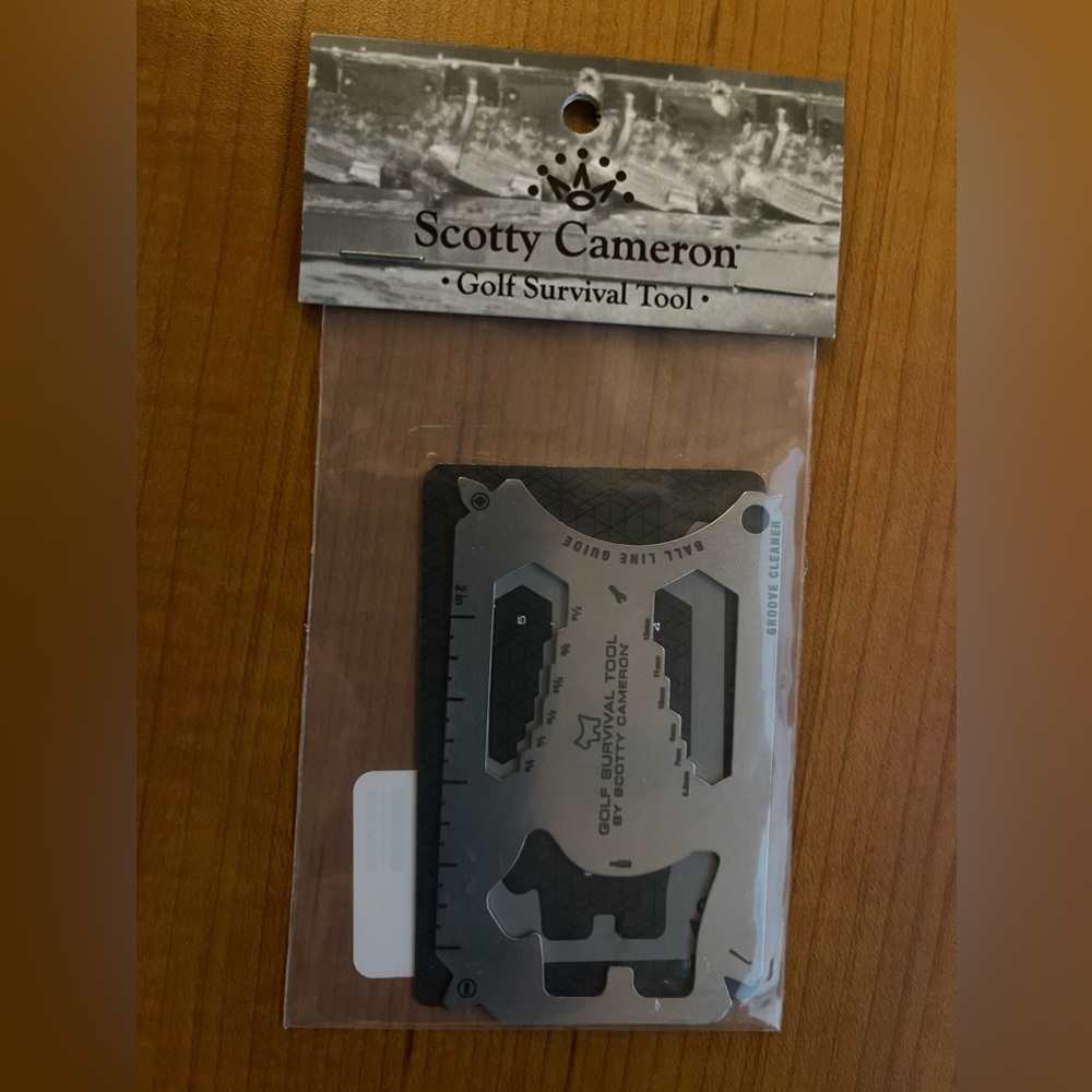 Scotty Cameron - Survivor Tool & Stickers
